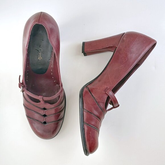 Paolo Corelli Burgundy Leather Mary Janes - Picture 5 of 10